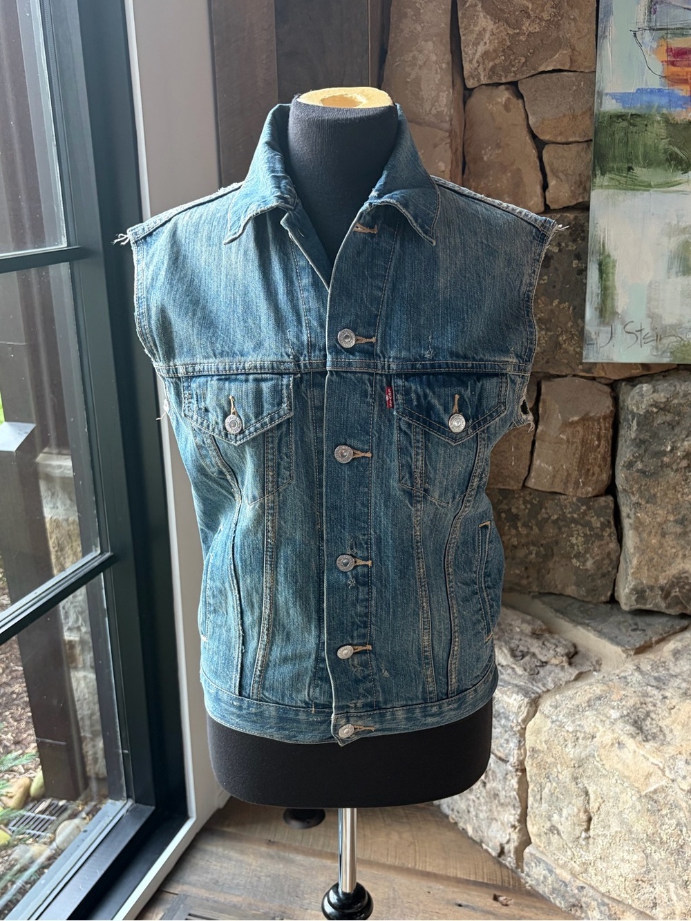 Levi’s Denim Vest Small Y2K Trucker Style Boho Festival Layer
